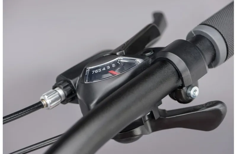 Ridgeback Terrain 2 Open Frame Mountain Bike in Pink-11